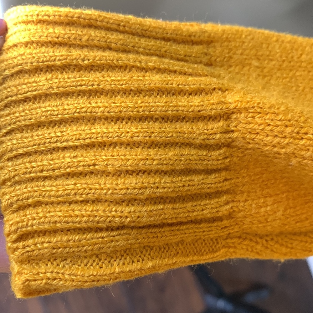 H&M knitted sweatshirt - Picture 5 of 8